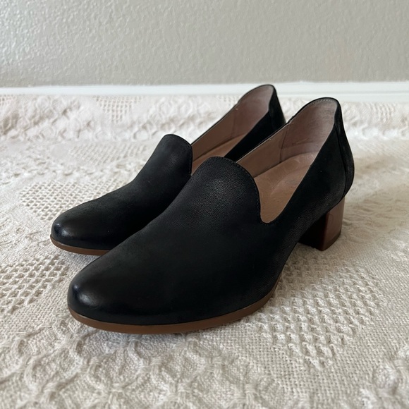 Dansko Preston Burnished Nubuck Black Loafer Wood Block Heel Size 7 Workwear - Picture 2 of 12